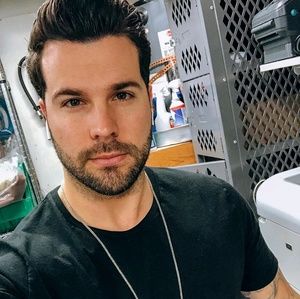 Meet your Posher, William